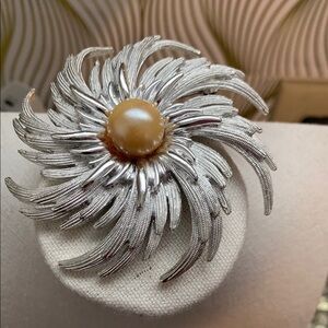 Vintage Sara Coventry Silver Pinwheel 1960s Brooch